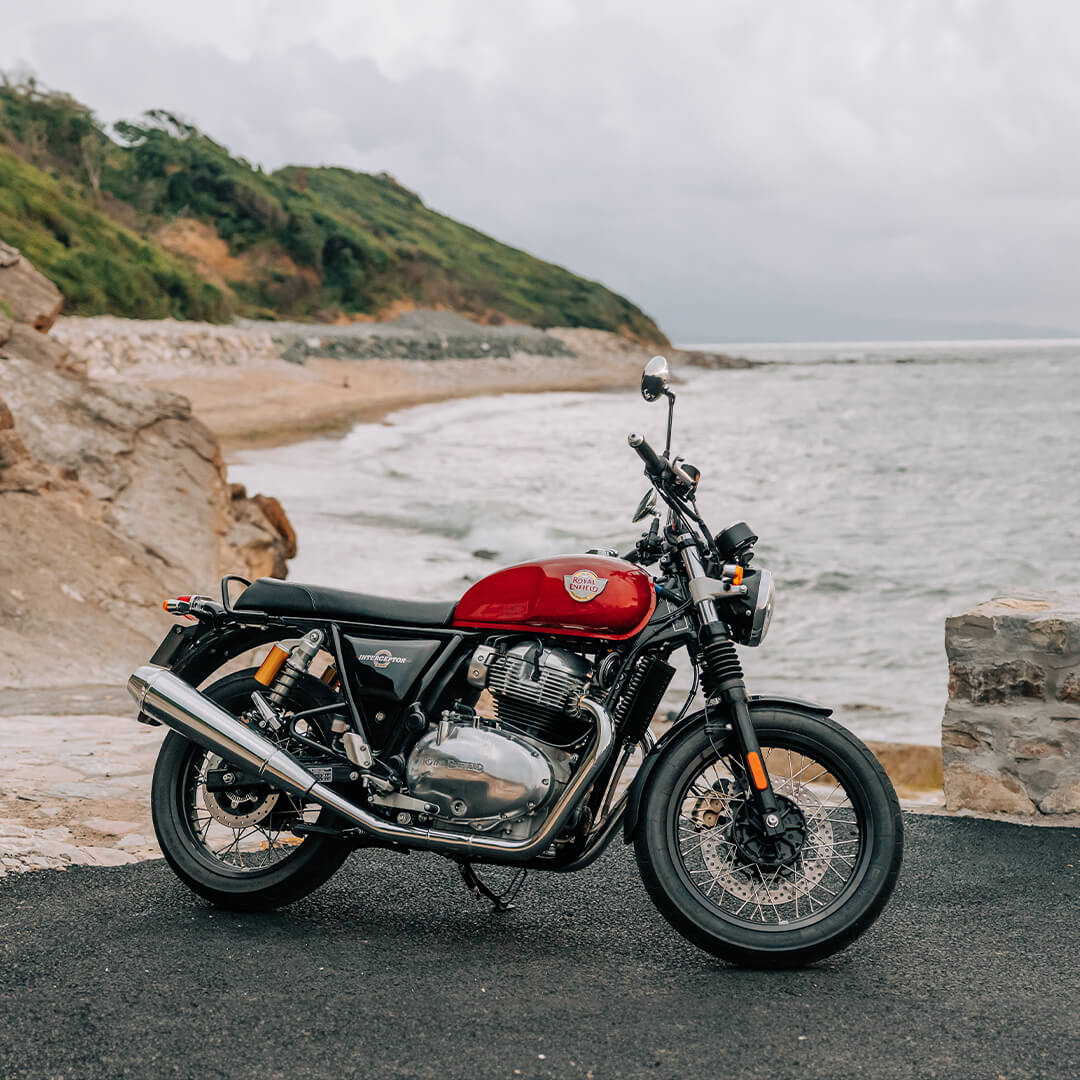 Interceptor 650 Gallery