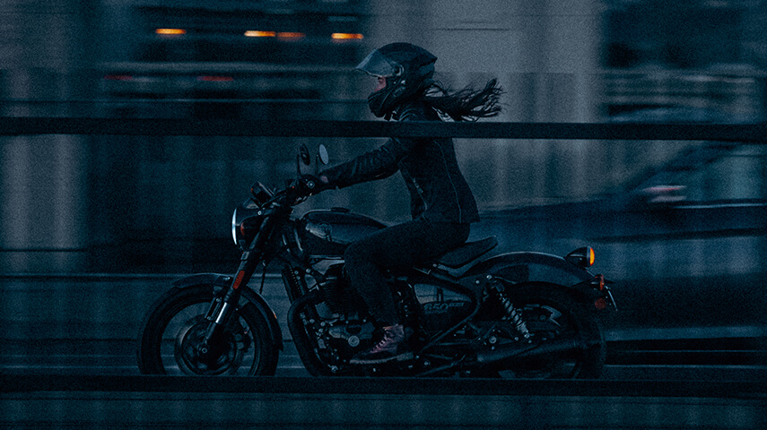 Royal Enfield Shotgun 650 Moto Monter