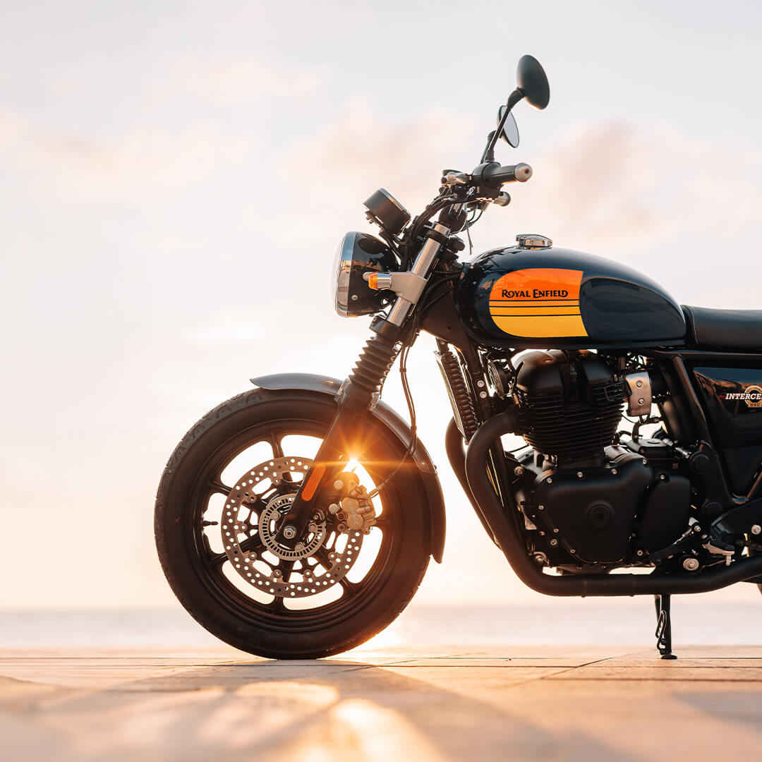 Interceptor 650 Gallery